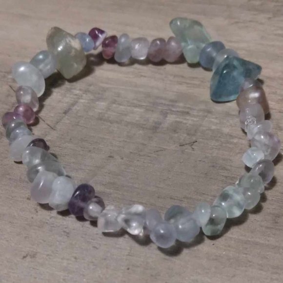 Set of 4 Chipped Stone Bracelets - Picture 5 of 8